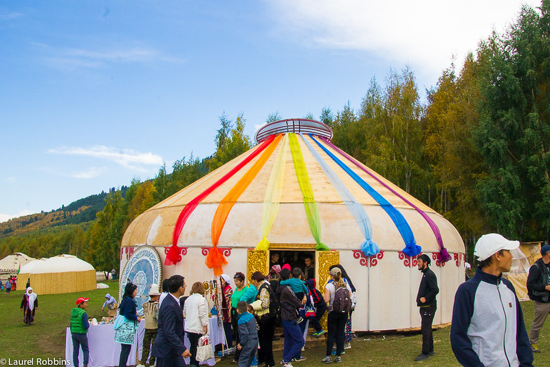 Una de las 200 yurtas en Kyrchyn en los Juegos Mundiales Nómadas.