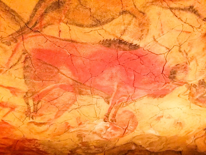 Pinturas rupestres en el sitio de la UNESCO Cueva de Altamira en Cantabria. 