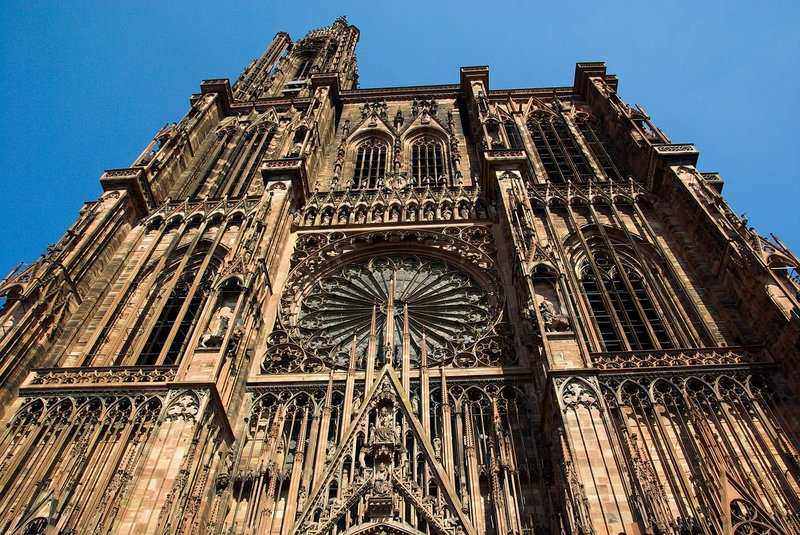 Catedral de Estrasburgo es uno de los mejores sitios para visitar en Estrasburgo