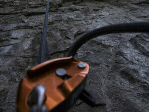 Sola cuerda en el jardín de escalada.