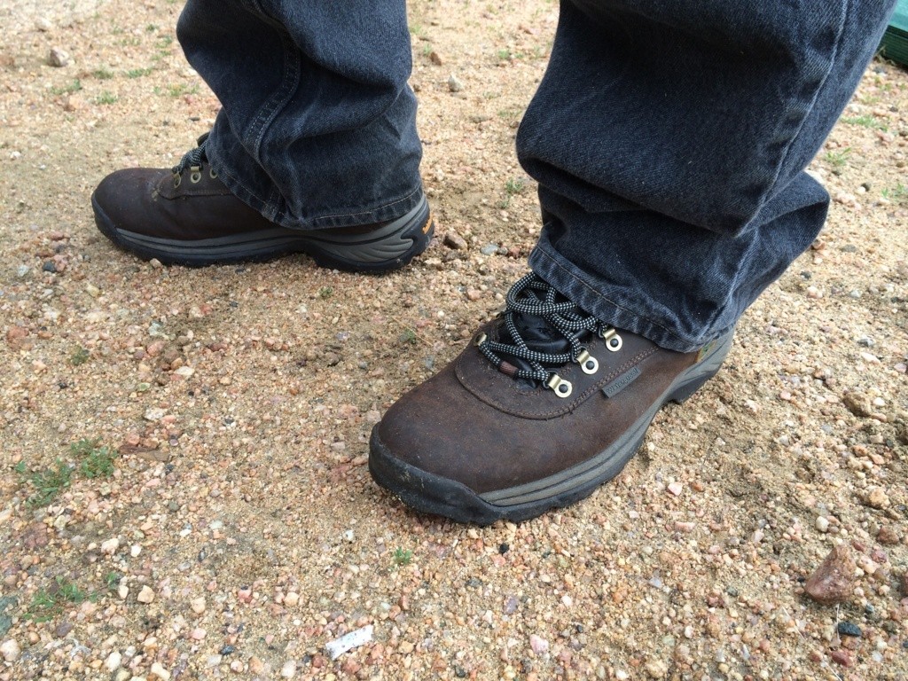 Revisión de las botas de montaña Timberland White ledge para hombre: la cornisa blanca es una bota de gran valor para el trabajo diario.