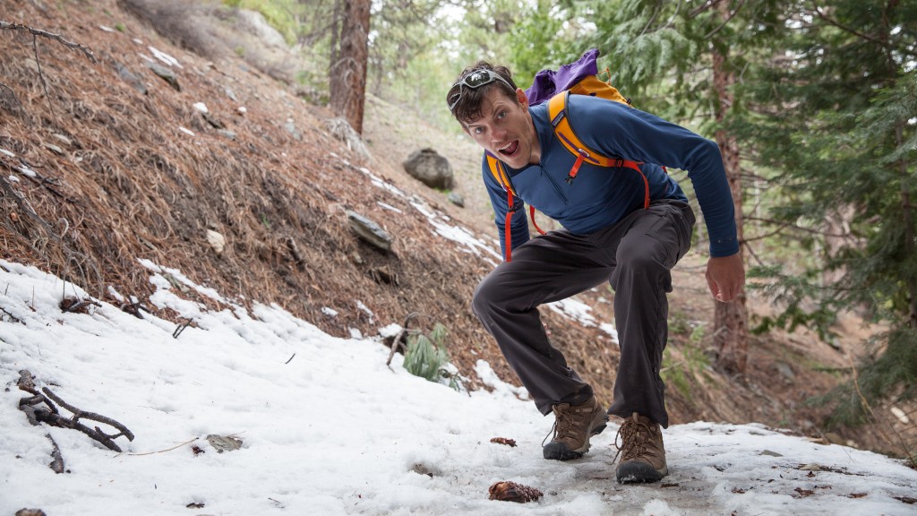Revisión de los zapatos para caminar Keen Targhee II para hombres: la parte superior de cuero, corpulenta, es mÔs pesada pero tiende a durar mucho tiempo.