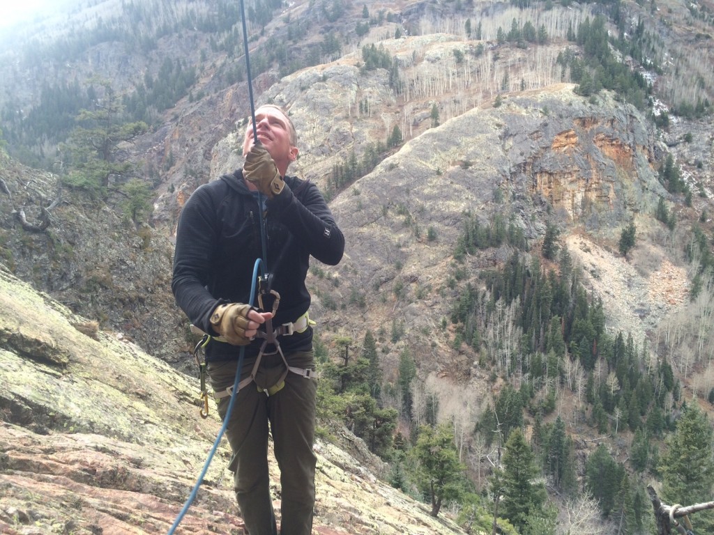 Revisión del arnés de escalada petzl corax: asegurar vueltas interminables en el circuito "serpiente libre". El top-roping es sin duda mÔs...