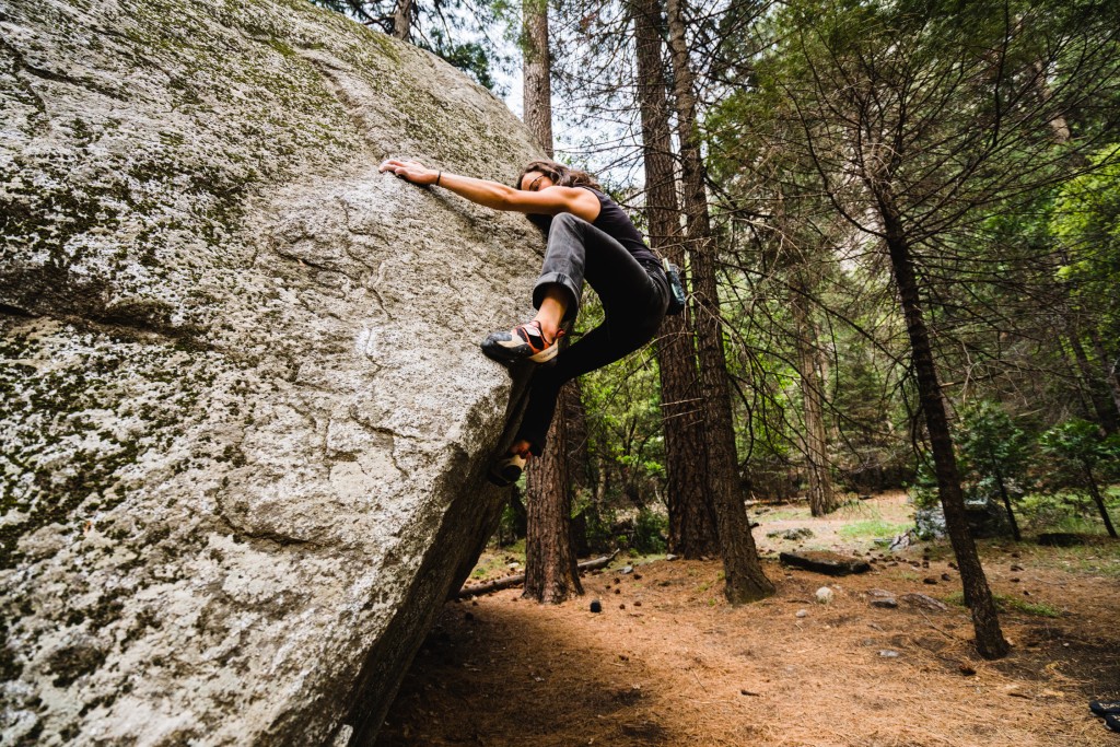 Revisión de la solución sportiva para zapatos de gato para mujer: acercándose a la solución. la forma bajada ayuda a que tu pie se agarre...