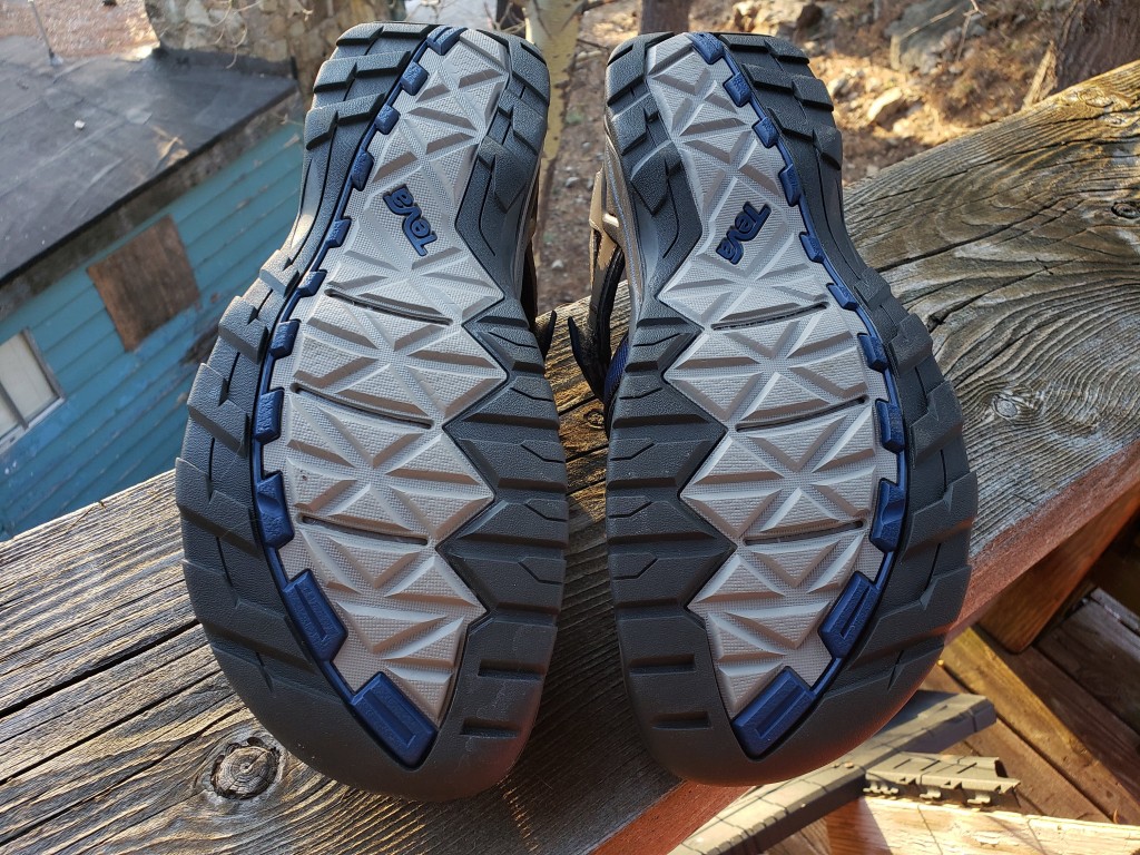 Revisión de las sandalias teva omnium 2 para hombre: la suela de goma mixta del omnium 2 no era exactamente nuestra favorita...