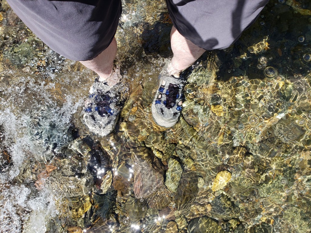 Revisión de las sandalias Teva Omnium 2 para hombre: las Teva Omnium se sienten mÔs como un zapato acuÔtico que como una sandalia... no...