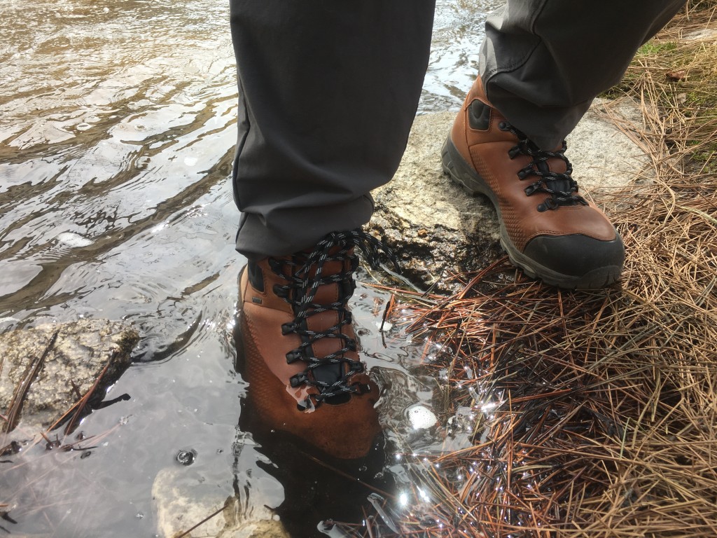 vasco st. Revisión de las botas de montaña elias fg gtx para hombre - the vasque st. Elias mantiene el agua donde pertenece en nuestra...