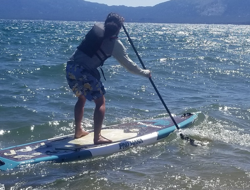 Revisión de la tabla de remo de pie Pau Hana Endurance XL: Ć”gil no es necesariamente la primera palabra que usarĆamos para describir esto...