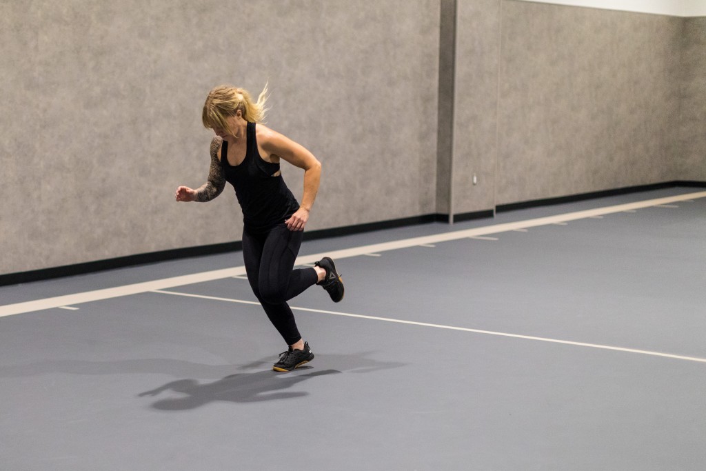 Revisión de zapatos reebok nano 6.0 para mujer para crossfit: la puntera le da a tus pies espacio para respirar, pero se sentĆan un poco...
