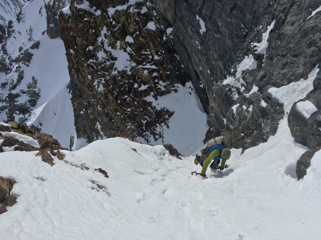 Revisión de las botas de montañismo Scarpa Phantom Tech: esta bota funciona bien en el risco, pero es lo suficientemente liviana como para llevarla consigo...