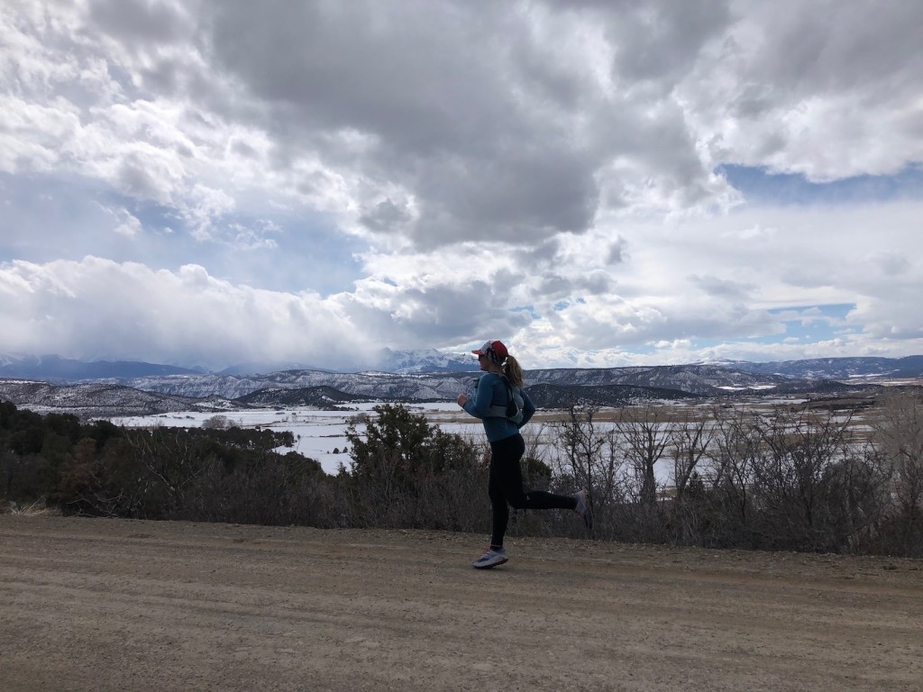 Revisión de las zapatillas de trail running Hoka Speedgoat 4 para mujer: disfrutamos de una carrera de entrenamiento de 13 millas con esta excelente amortiguación...