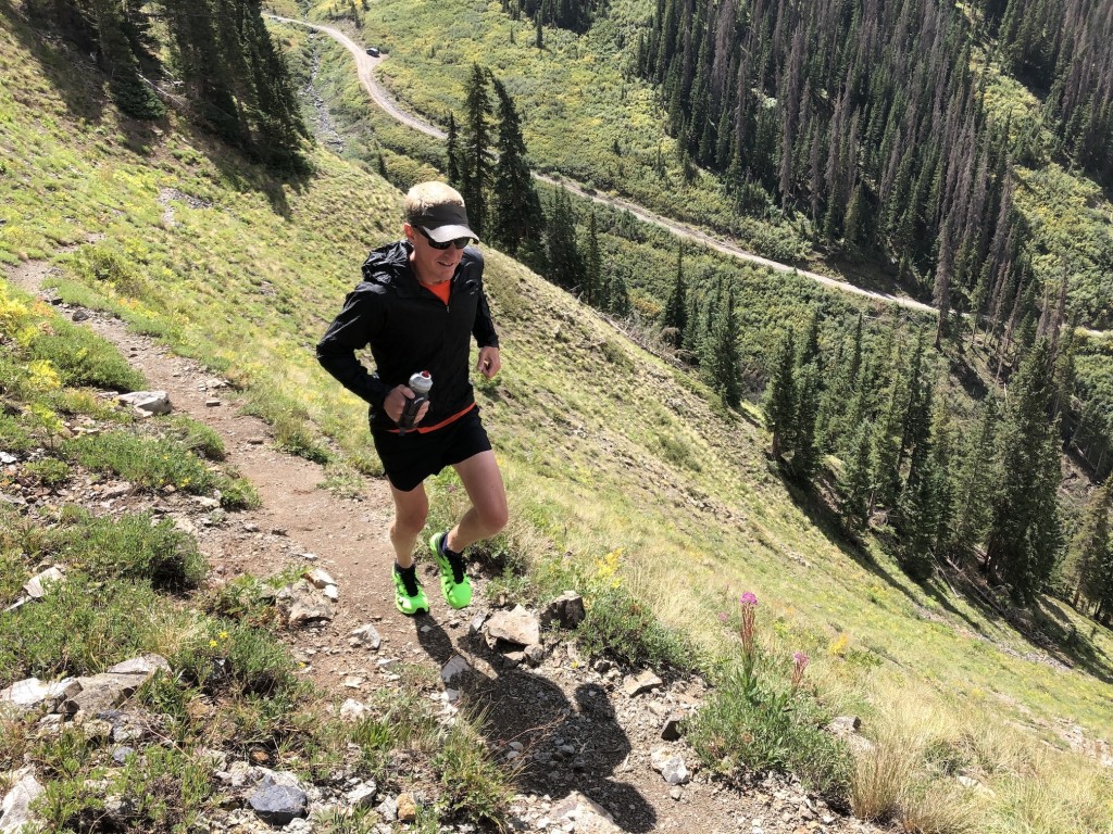 Revisión de las zapatillas de trail running inov-8 terraultra g 270 para hombre: estas zapatillas logran un equilibrio casi perfecto entre protección del pie...