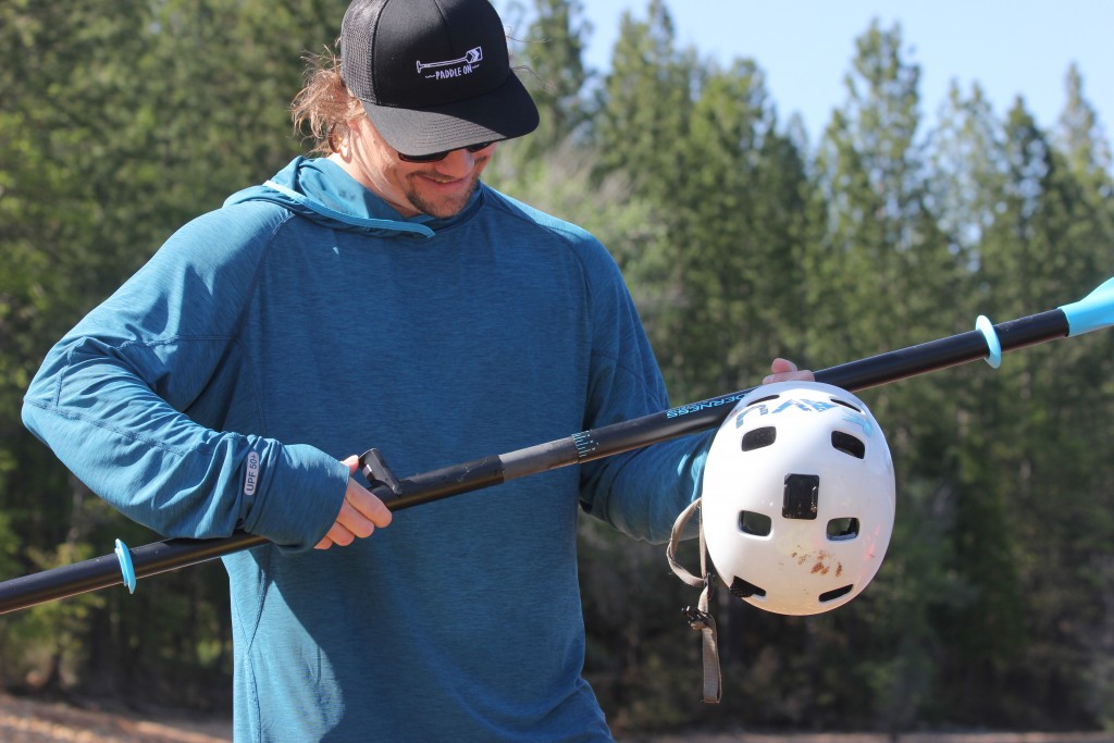 Revisión de remo de kayak apex fg de Wilderness Systems: el bloqueo de palanca fue popular entre los evaluadores cuando funcionó bien...