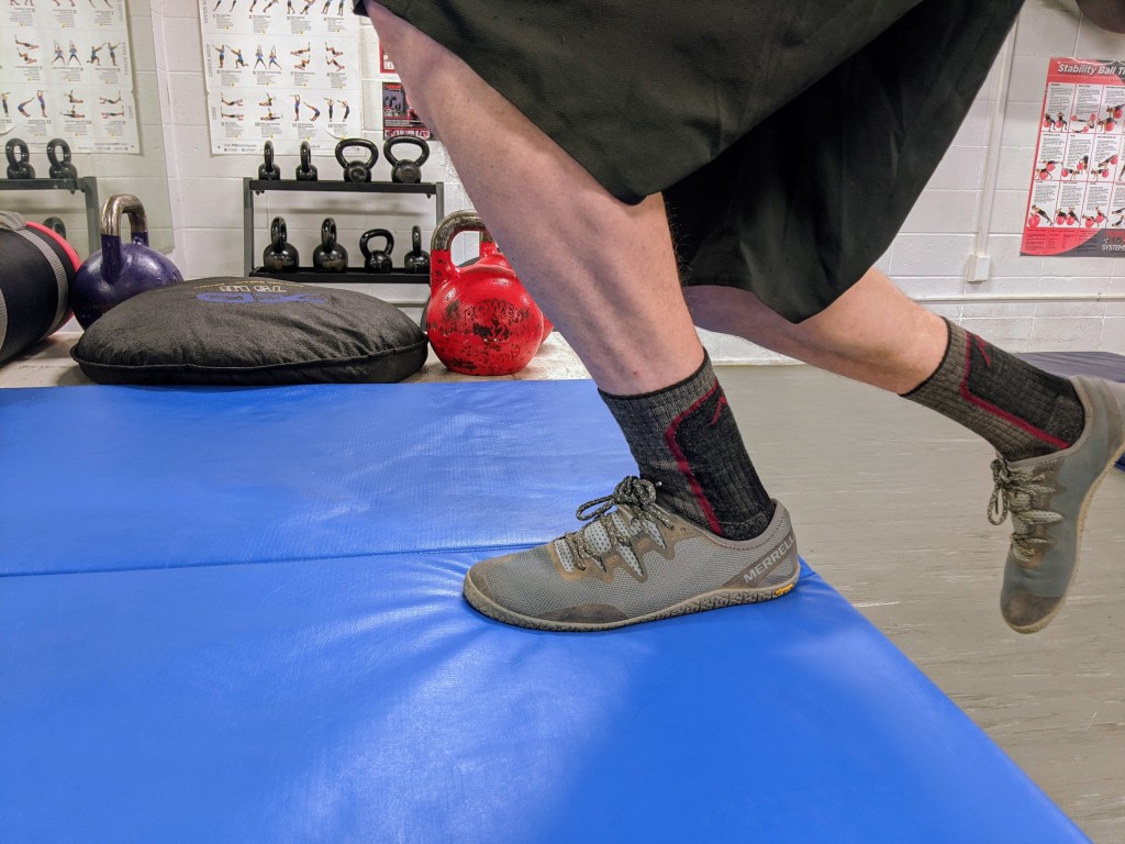 Revisión de los zapatos descalzos Merrell Vapor Glove 5: Ôgiles, livianos y transpirables, funcionan espléndidamente como...