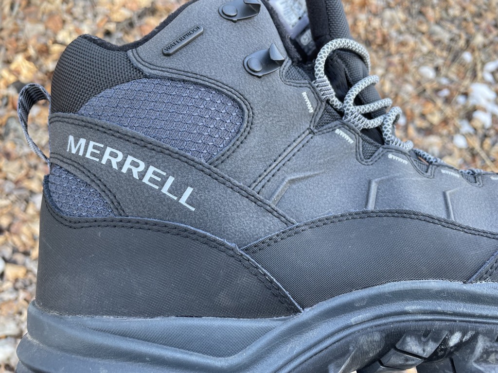 Revisión de las botas de invierno Merrell Thermo Chill Mid: las costuras y los materiales de las Thermo Chill Mid son fuertes, pero...