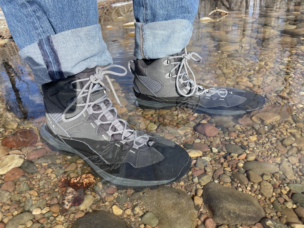 Revisión de las botas de invierno Merrell Thermo Chill: estas botas son totalmente impermeables hasta la parte superior del eje de la bota...