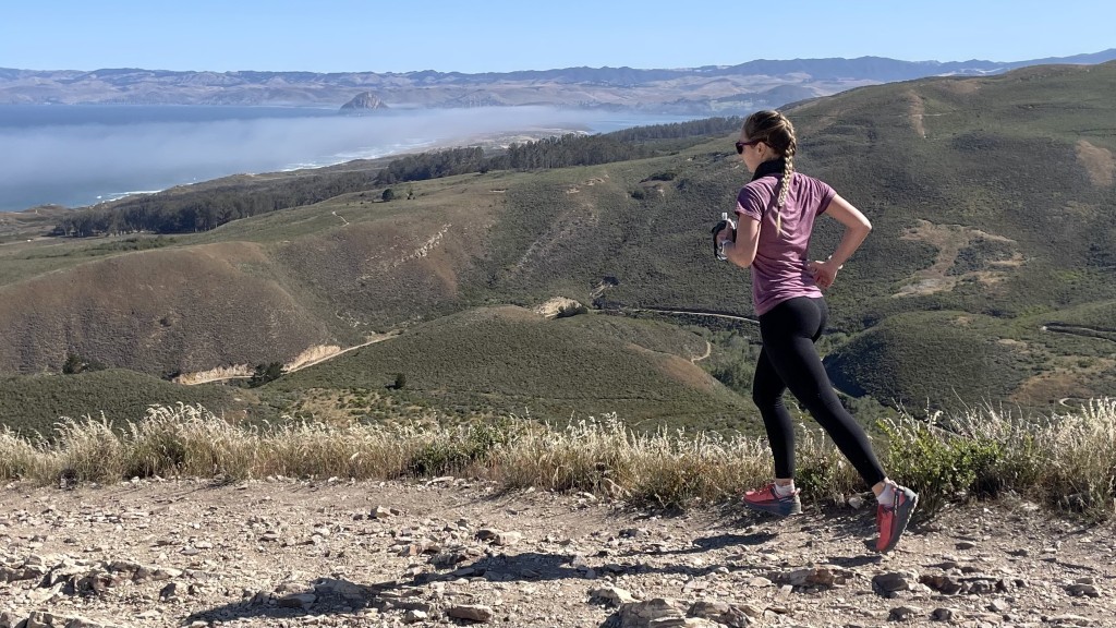 Revisión de las zapatillas de trail running altra olympus 4 para mujer: la estabilidad de la olympus 4 es ideal para senderos rocosos ya que...