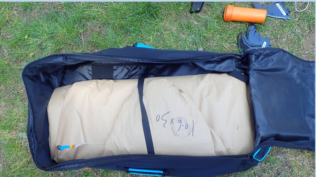 Revisión del sup inflable badfish flyweight: envuelto en papel, en lugar de plÔstico, todo lo que necesita para...