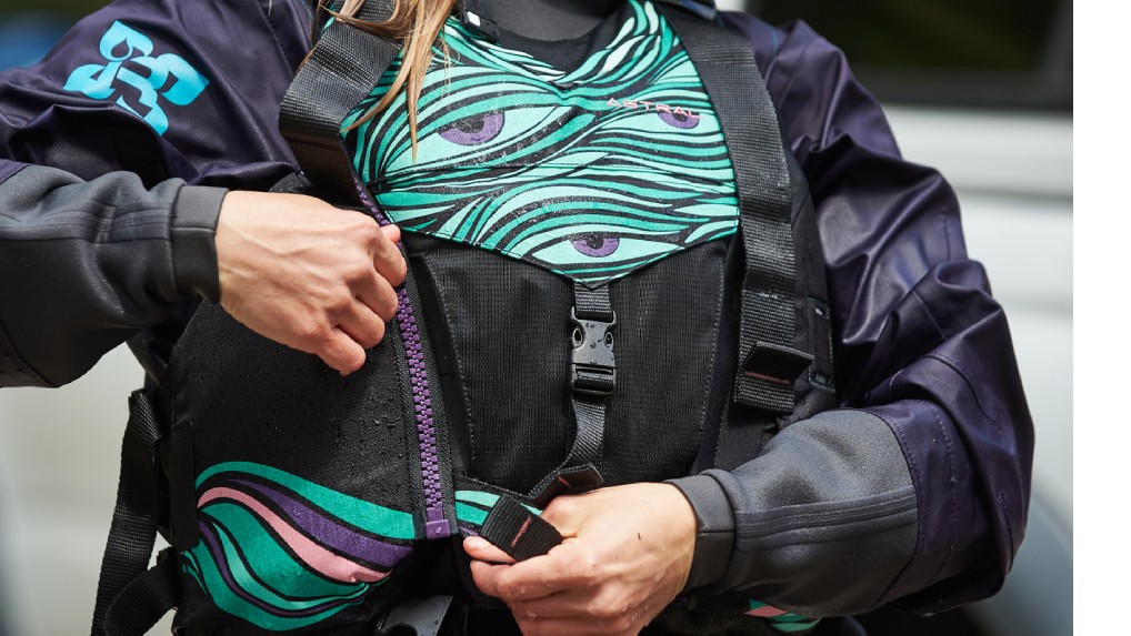 revisión de astral layla pfd: el astral layla estÔ disponible en algunos colores atractivos, diseñados para...