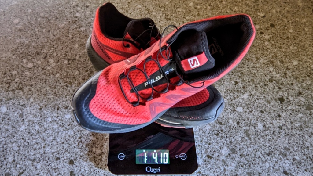 Revisión de las zapatillas de trail running Salomon Pulsar Trail para hombre: aunque pueden parecer un poco gruesas en comparación con otras mÔs técnicas...