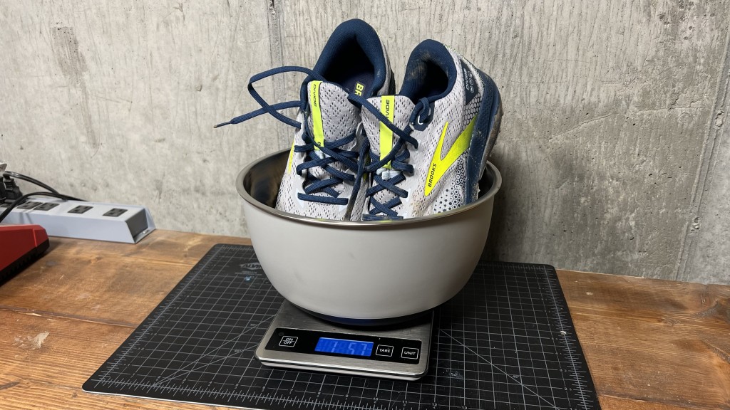 Revisión de las zapatillas de trail running Brooks Divide 3 para hombre: estamos impresionados con la combinación de durabilidad y rendimiento...