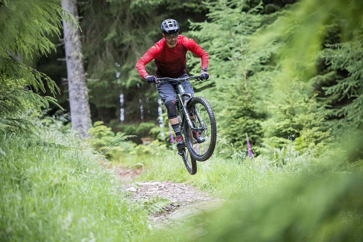 Bicicleta de montaƱa Specialized Stumpjumper Alloy Comp Bicicleta de montaƱa Specialized Stumpjumper Alloy Comp