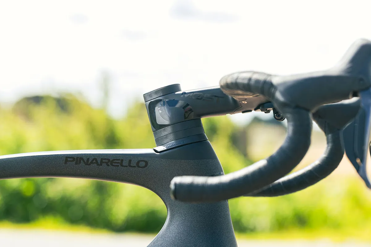 Pinarello F7 Ultegra Di2 - 02 Pinarello F7 Ultegra Di2