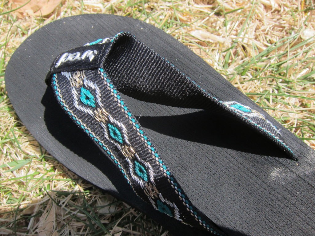 Revisión de chanclas de sandalias Reef Sandy para mujer: de cerca y en persona con Reef Sandy. las correas son...