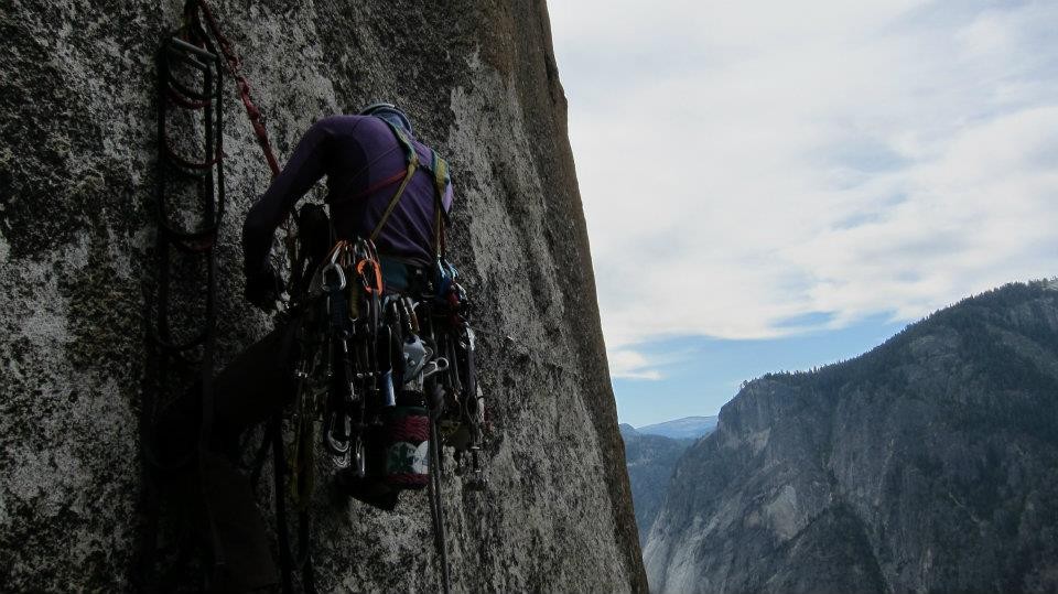 Revisión del mosquetón Trango Superfly: Amanda se dirige a la flecha perdida, acumulada principalmente con el...