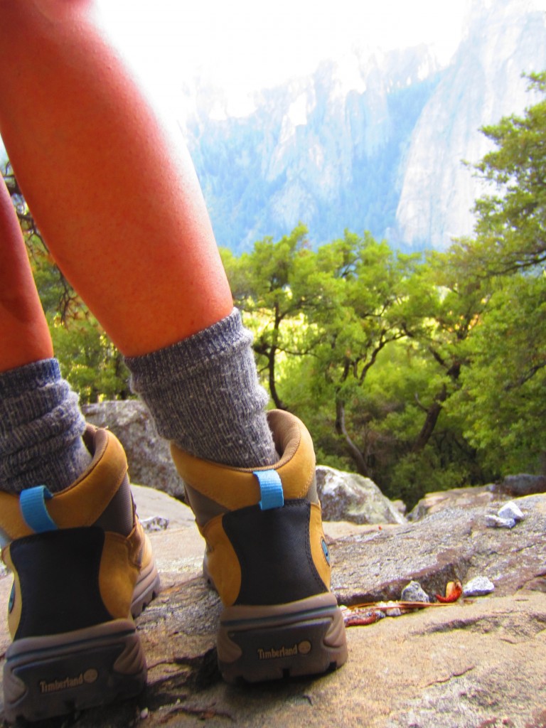 Revisión de botas de montaña Timberland Chocorua Trail Mid GTX para mujer: las suelas de goma maciza de las botas Timberland Chocorua Trail parecen...
