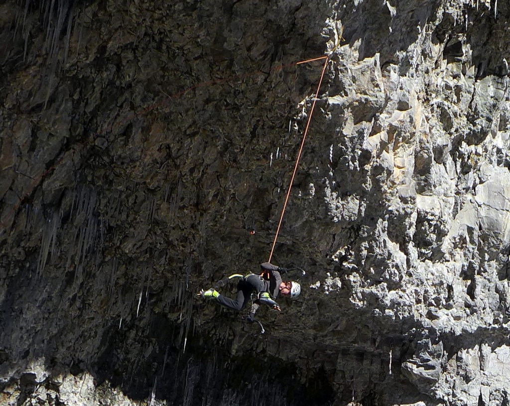 Revisión de la cuerda de escalada Sterling Fusion ion r: dibujó a Smith en la parte inferior de una caĆda larga y elĆ”stica con la libra esterlina...