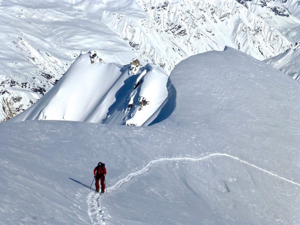 Revisión de los calcetines de senderismo smartwool phd outdoor con tripulación mediana: explorar las altas crestas de Alaska resultó ser un gran uso para...