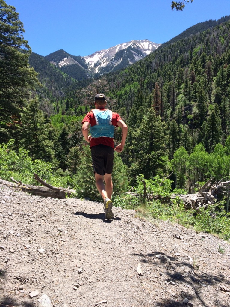 Revisión de las zapatillas de trail running Montrail Caldorado para hombre: Dexter Creek es parte de la naturaleza uncompaghre a pesar de que...
