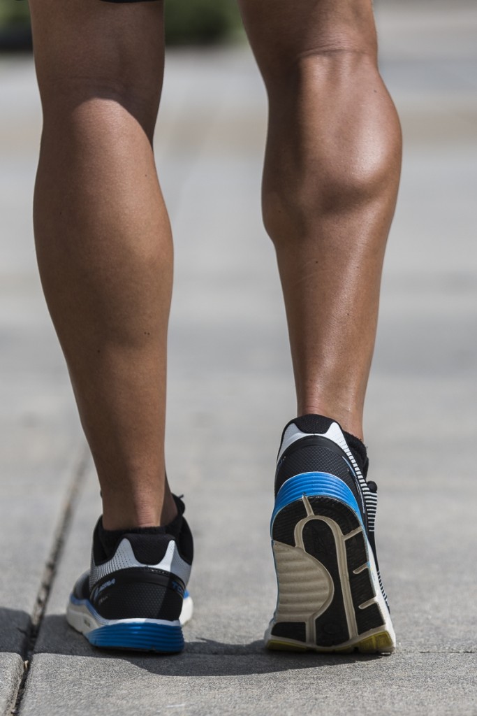 Revisión de las zapatillas para correr Altra Torin 2.5 para hombre: el contacto con el suelo sólido en el Altra Torin 2.5 es uno de nuestros...