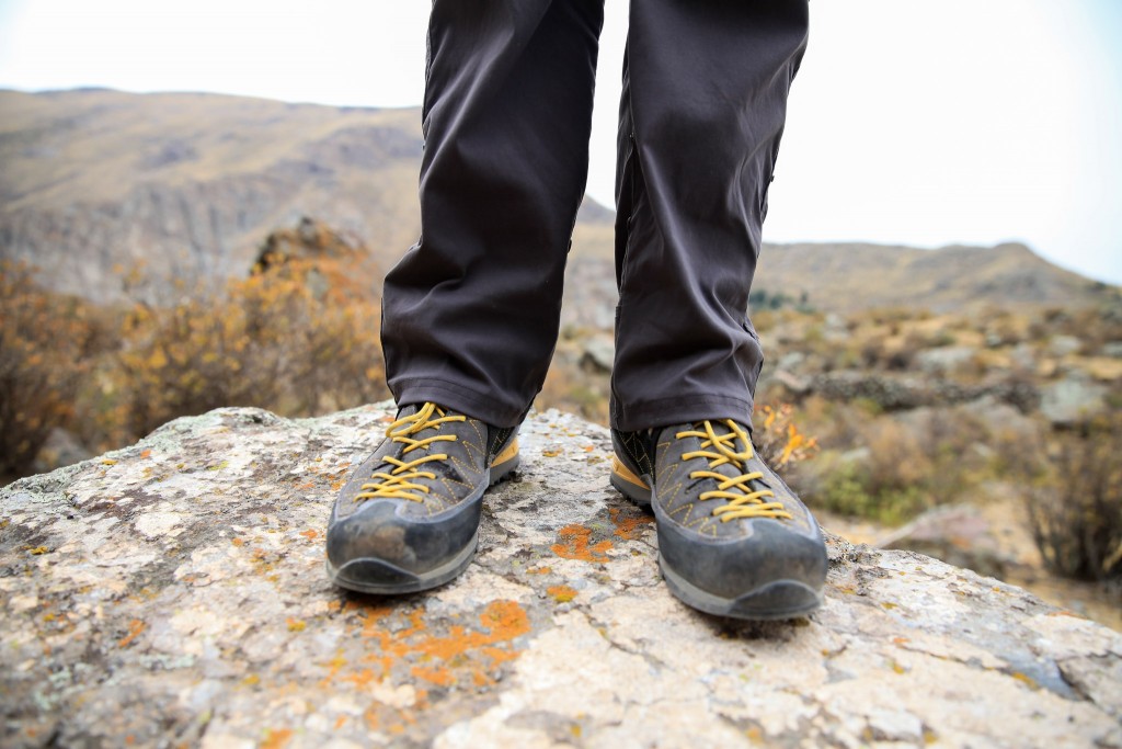 Revisión de las botas de montaña asolo jumla gv para hombre: las jumla gv se adhieren a la roca como pegamento, pero no son tan cómodas como...