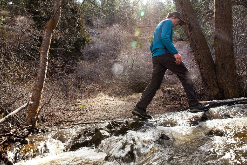 Revisión de los zapatos de senderismo Hoka Tor Summit Wp para hombre: cuando hay mucho en juego y perder el equilibrio significa...