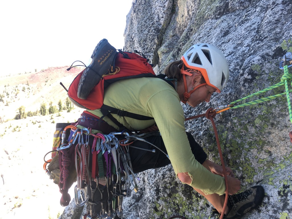 Revisión de la mochila de escalada Trango Ration: nuestros puntos de fijación del zapato de aproximación fueron amados u odiados por nuestros...
