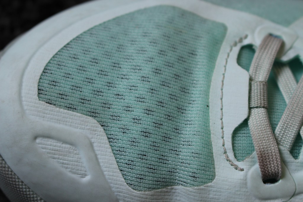 Revisión de las zapatillas reebok crossfit speed tr para mujer crossfit: nuestra zapatilla con mayor ranking en transpirabilidad, las speed trs tienen una suela delgada...