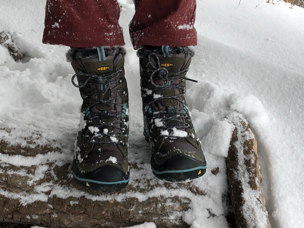 Revisión de botas de invierno polares para mujer de Keen Durand: esta bota es ideal para usar durante todo el dĆa.