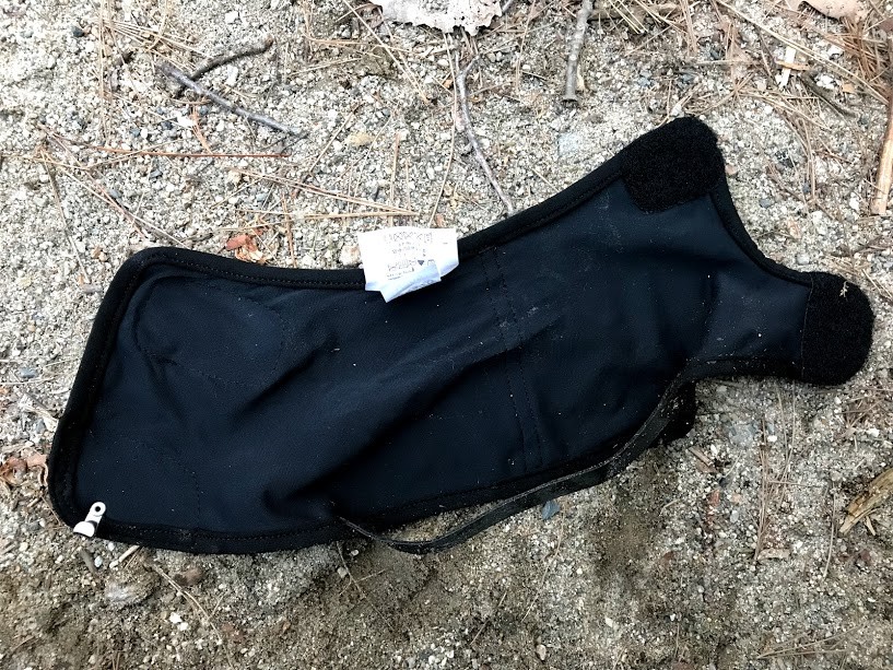 Revisión de la polaina envolvente overdrive de investigación al aire libre: el interior de esta polaina (y nuestro calzado) permaneció libre de residuos...