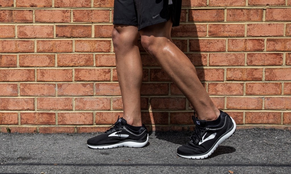 Revisión de las zapatillas para correr Brooks Pureflow 7 para hombre: las Pureflow 7 cuentan con una de las zapatillas mÔs cómodas y cómodas...