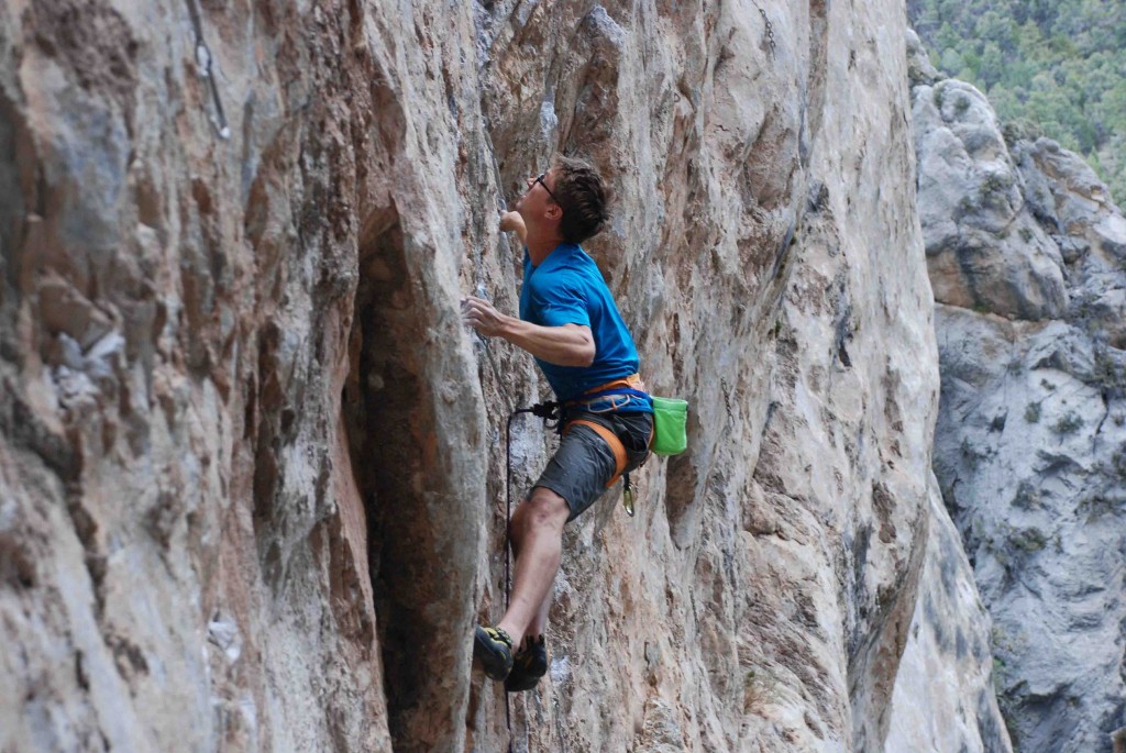 Revisión de la cuerda de escalada Sterling Nano ix: mirando hacia el punto crucial inminente en un intento a la vista de aturdir la gloria...