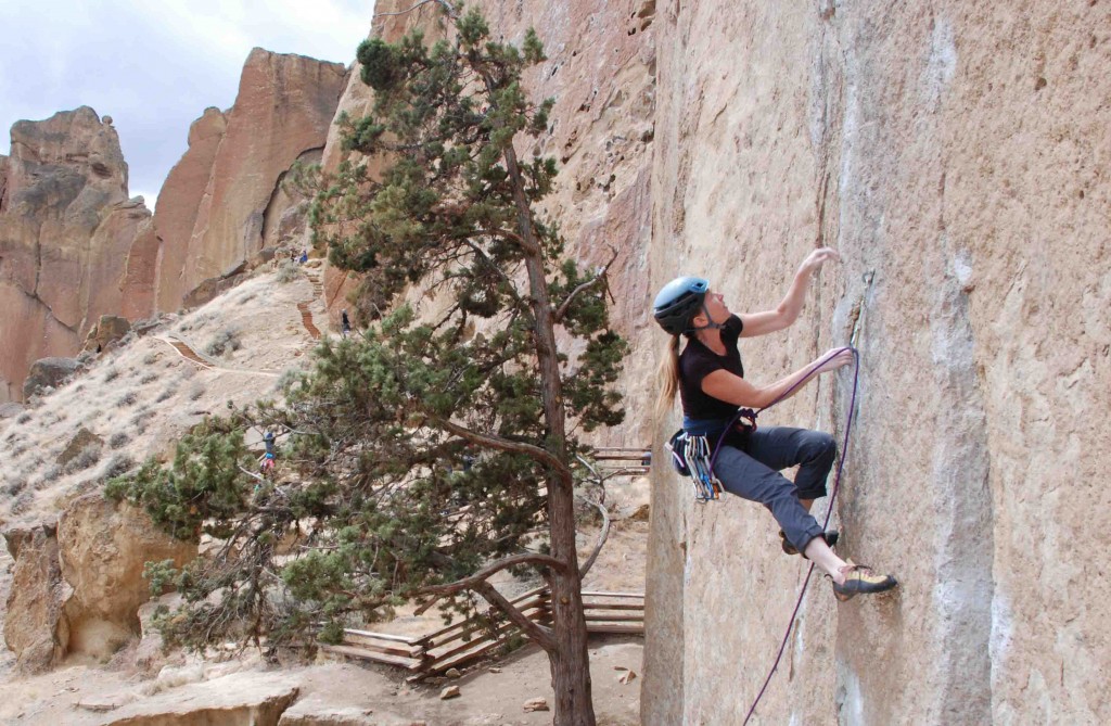 Revisión de la cuerda de escalada Sterling Nano ix: prueba del Nano ix en Smith Rock, o. esta lĆnea liviana es...