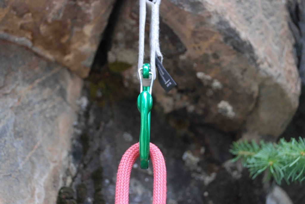 Mosquetón de helio salvaje: una punta más grande puede hacer que sea más difícil enganchar algunas cadenas pequeñas o...