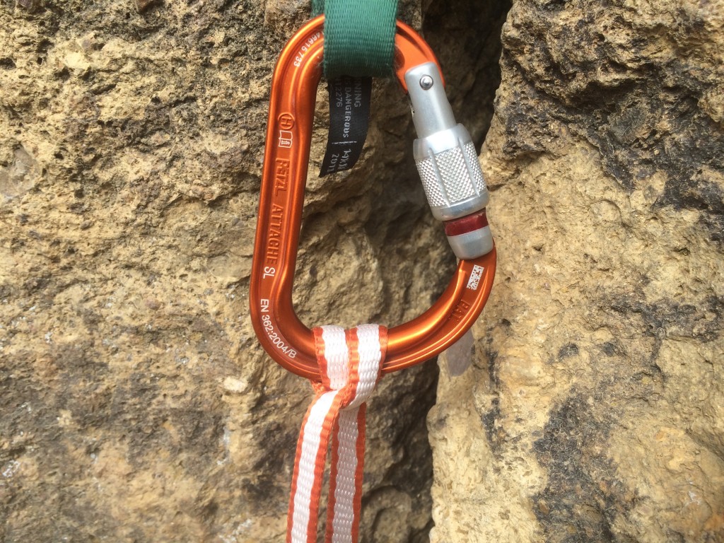 Revisión de la eslinga de escalada con eslinga Trango de bajo volumen de 11 mm: 11 mm parece ser el punto óptimo para el ancho de la eslinga que permite nudos...