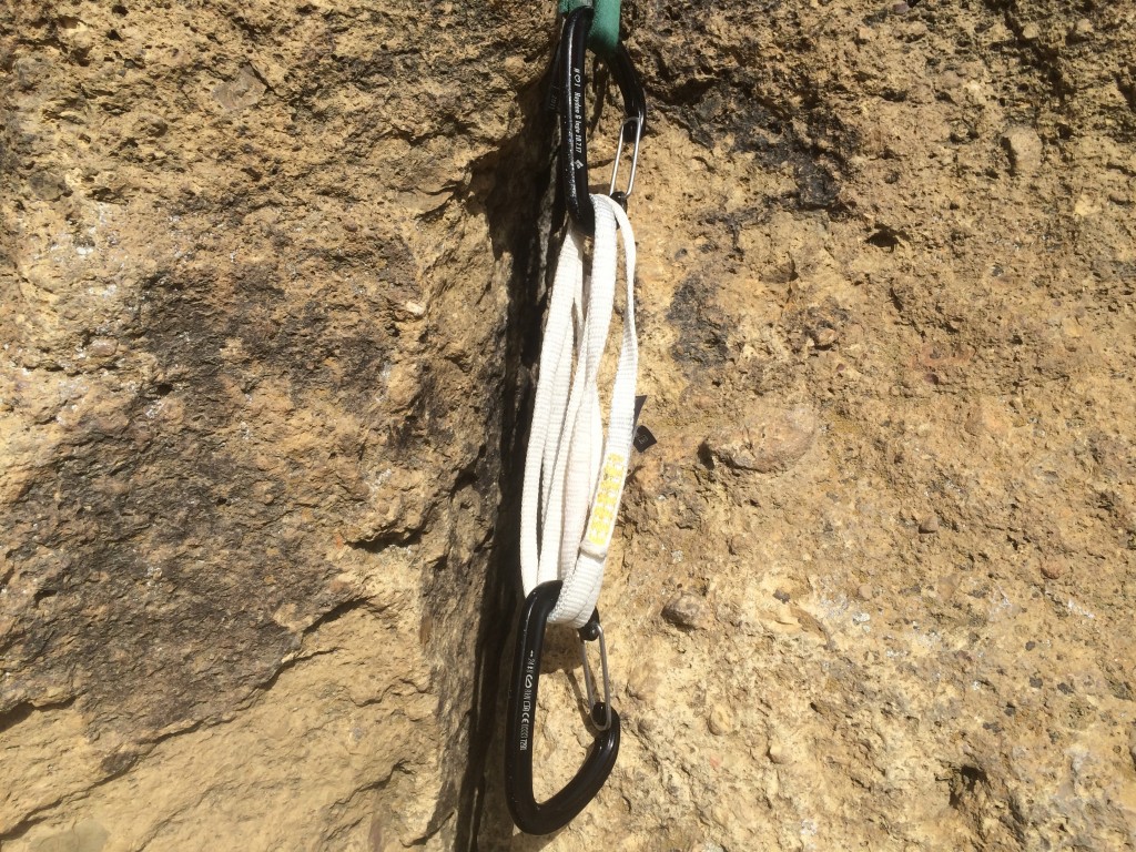 Revisión del arnés de escalada petzl pur'anneau: con solo 10 mm de ancho y con una pequeña barra de refuerzo, el petzl pur'anneau es...