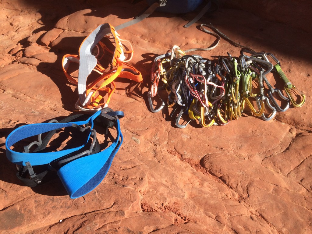 Camp USA Revisión del cabestrillo de escalada con cabestrillo de dyneema expreso de 11 mm: algunas rutas, especialmente en rocas rojas, requieren muchas mÔs eslingas y...