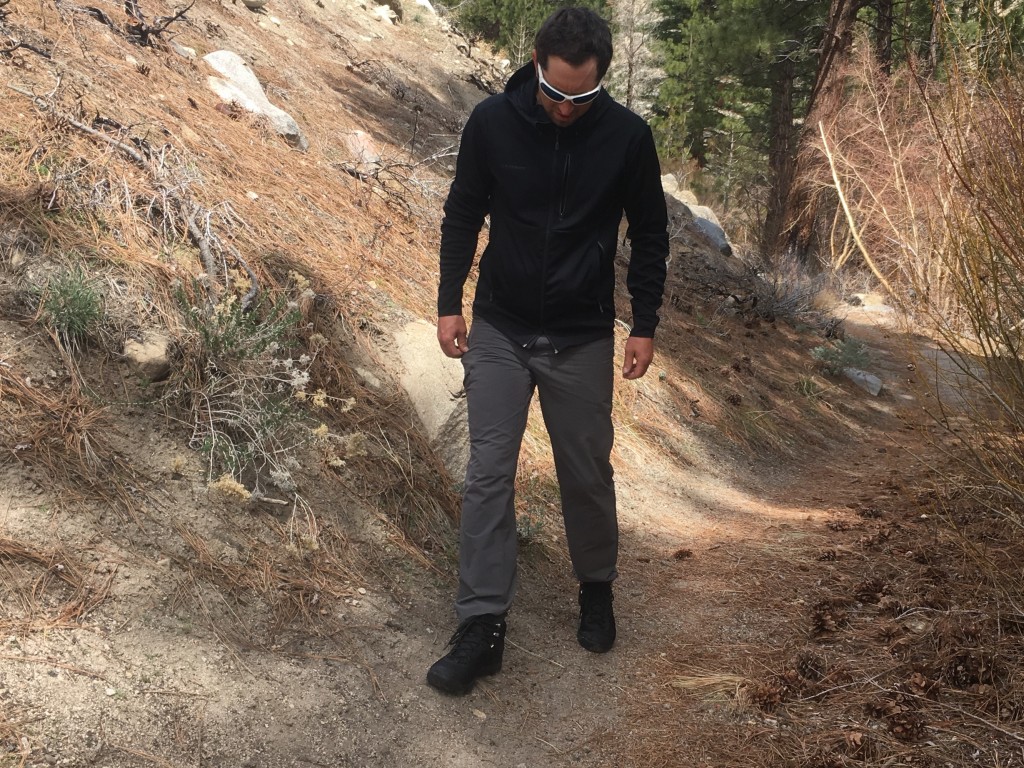 Revisión de botas de montaña para hombre de Keen Venture: una bota de senderismo informal con sensación de zapato, la empresa es apropiada para...