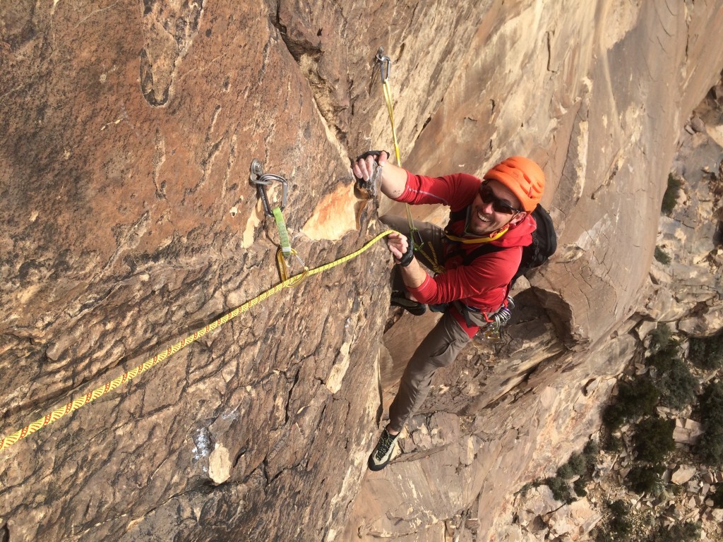 Revisión de la cuerda para escalar Sterling Helix: tirar del punto clave del techo en el paso 2 de la levitación 29 en rocas rojas usando...