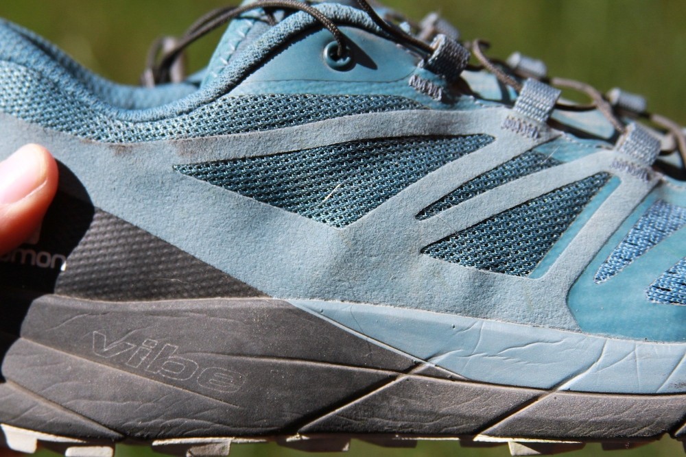 Revisión de zapatillas de trail running salomon sense ride 2 para mujer: la entresuela a través del cuerpo es mÔs gruesa y ofrece suficiente...